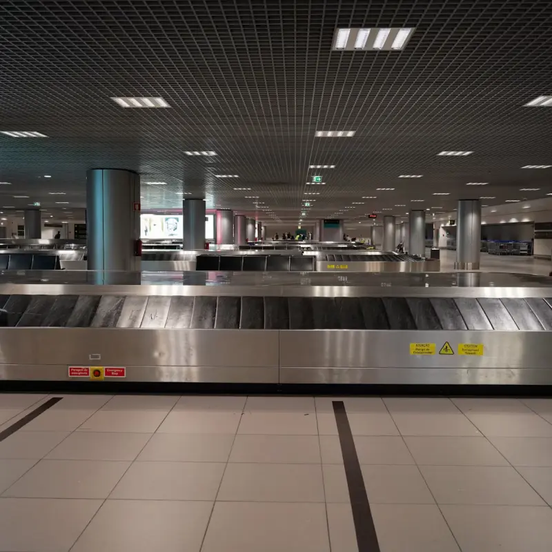 airport baggage sorting lines